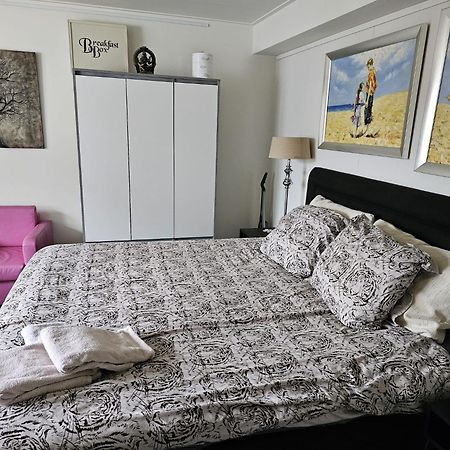 Namastee Aan Zee Bed & Breakfast Vlissingen Exterior photo